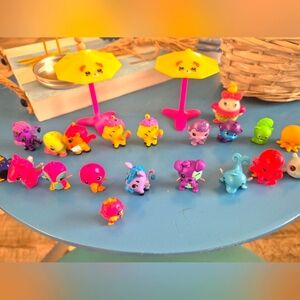 Hatchimals Bundle And Couple of Misc. Figures Preowned Toys Animal Figures